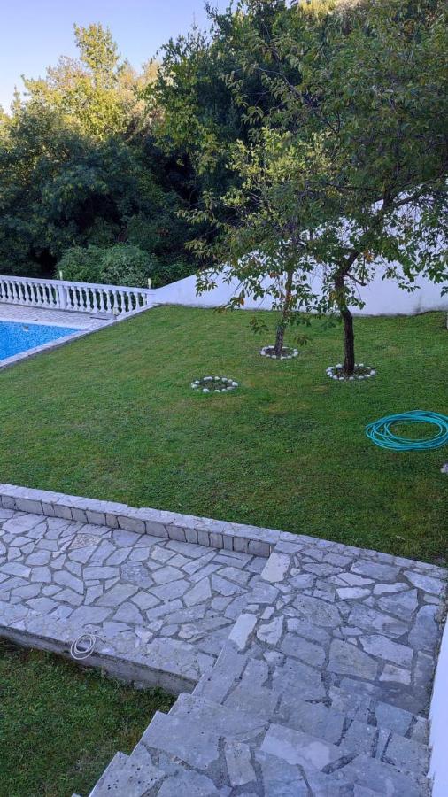 Mountain Bay Views Apartments Njivice Zewnętrze zdjęcie