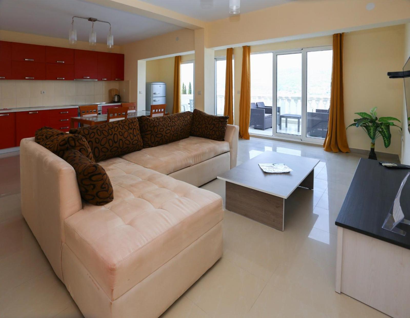 Mountain Bay Views Apartments Njivice Zewnętrze zdjęcie