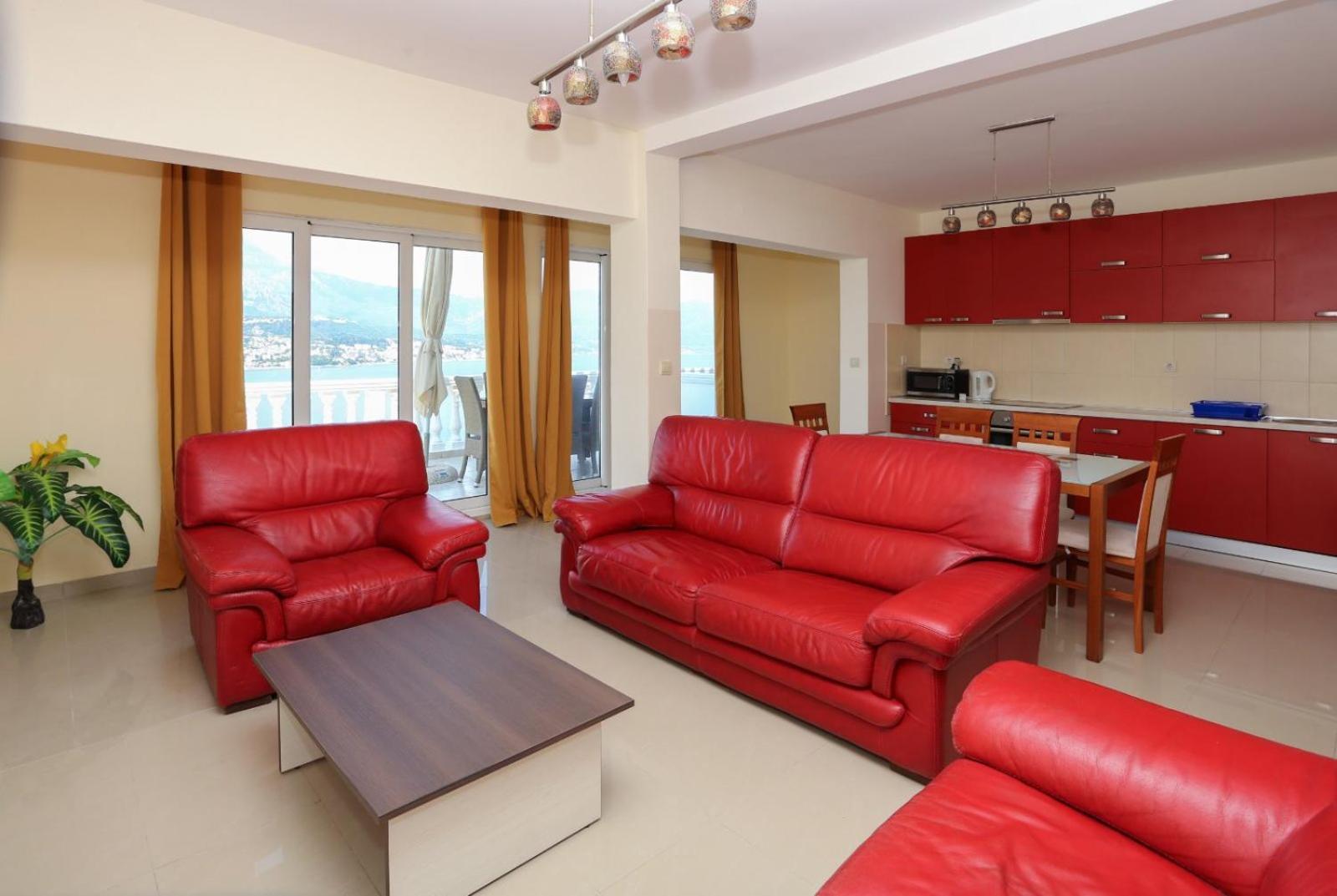Mountain Bay Views Apartments Njivice Zewnętrze zdjęcie