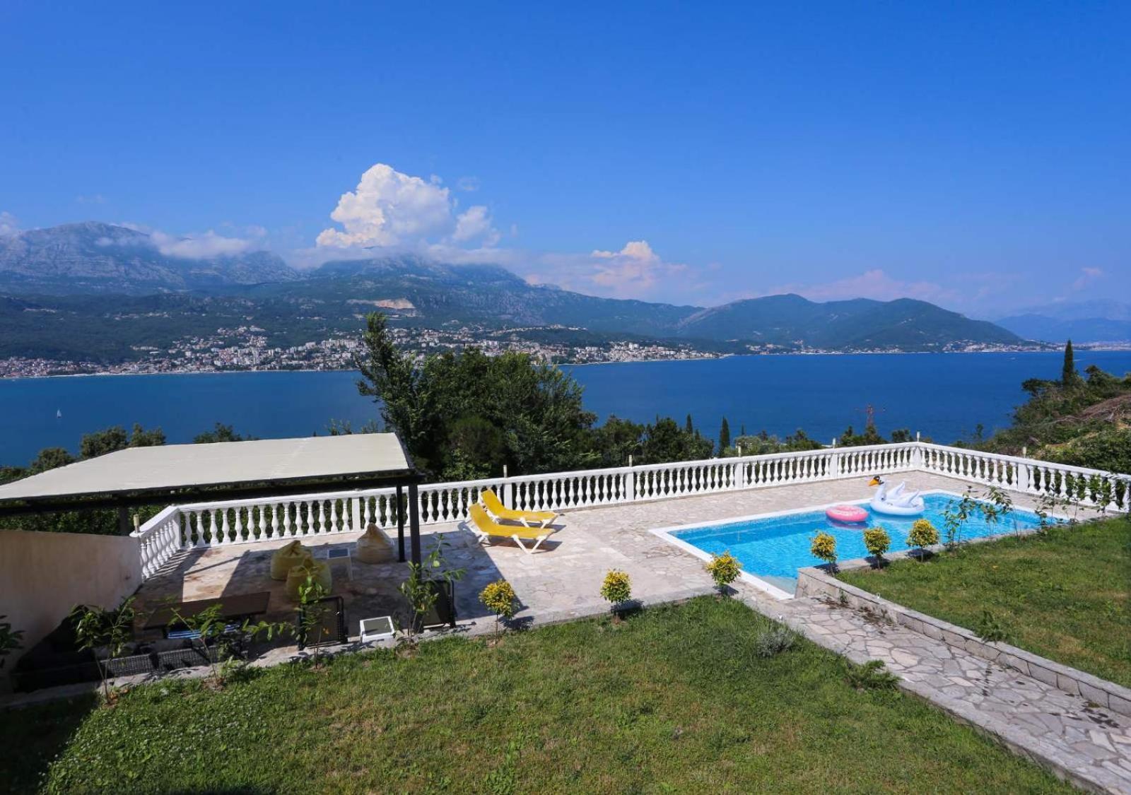 Mountain Bay Views Apartments Njivice Zewnętrze zdjęcie